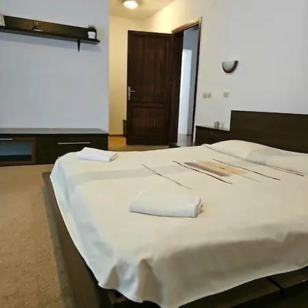 Superior With Balcony Дом отдыха *